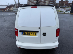 2019 Volkswagen Caddy 2.0 Tdi C20 Startline Swb Euro 6 (s/s) 5dr in White — image 6