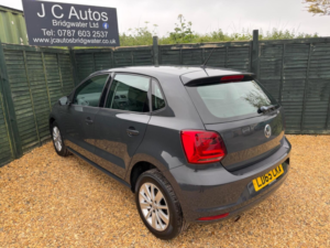2015 Volkswagen Polo 1.2 Tsi Bluemotion Tech Se Euro 6 (s/s) 5dr in Grey — image 4