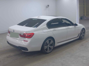 2016 BMW 7 Series 3.0 740li M Sport Auto Euro 6 (s/s) 4dr in White — image 3