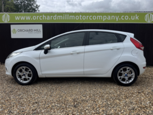 2012 Ford Fiesta 1.4 Zetec in White — image 3