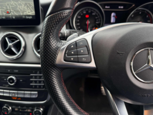 2017 Mercedes-Benz Cla 2.1 Cla220d Amg Line Shooting Brake 7g-Dct Euro 6 (s/s) 5dr in Grey — image 5