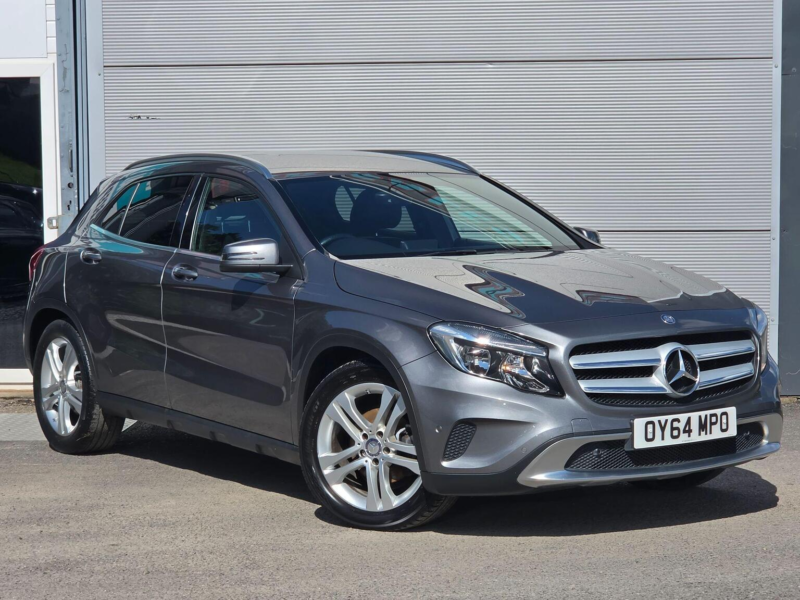 2014 Mercedes-Benz Gla 2.1 Gla200 Cdi Se Euro 6 (s/s) 5dr in Grey — image 1