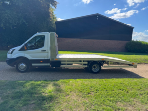 2017 Ford Transit 2.0 350 Ecoblue Recovery Truck in White — image 5