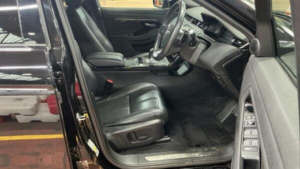 2020 Land Rover Range Rover Evoque 2.0 D150 Mhev R-Dynamic S Auto 4WD Euro 6 (s/s) 5dr in Black — image 3