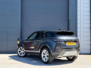 2019 Land Rover Range Rover Evoque 2.0 D150 Se Auto 4WD Euro 6 (s/s) 5dr in Grey — image 6
