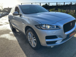2017 Jaguar F-Pace 2.0 D180 Portfolio in Silver — image 6