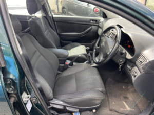 2005 Toyota Avensis 1.8 Vvt-I T3-X in Green — image 5