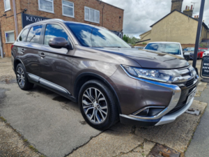 2016 Mitsubishi Outlander 2.2 Di-D Gx3 SUV 5dr Diesel Auto 4WD Euro 6 (147 Ps) in Brown — image 2