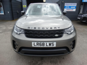 2018 Land Rover Discovery 3.0 Sd V6 Hse Auto 4WD Euro 6 (s/s) 5dr in Silver — image 2