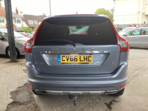2016 Volvo Xc60 2.4 D4 Se Lux Nav Auto AWD Euro 6 (s/s) 5dr in Blue — image 6