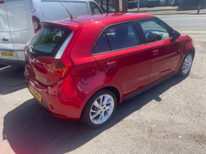 2018 MG Mg3 1.5 Vti-Tech 3form Sport Hatchback 5dr Petrol Manual Euro 6 (s/s) (106 Ps) in Red — image 4
