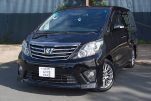 2013 Toyota Alphard 3.5 Gold Edition 2 in Black — image 3