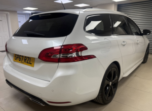 2017 Peugeot 308 Sw 1.2 Puretech Gt Line Estate 5dr Petrol Manual Euro 6 (s/s) (130 Ps) in Multicolour — image 3