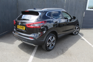 2019 Nissan Qashqai 1.5 Dci N-Connecta in Black — image 6