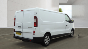 2023 Renault Trafic 2.0 Dci Blue Ll30 Business+ Panel Van 5dr Diesel Manual L2 H1 Euro 6 (s/s) (130 Ps) in White — image 5