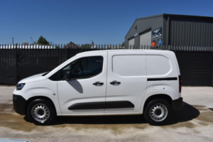 2021 Citroen Berlingo 1.5 Bluehdi 1000 Worker M Swb Euro 6 (s/s) 5dr in White — image 4