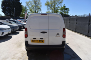 2021 Citroen Berlingo 1.5 Bluehdi 1000 Worker M Swb Euro 6 (s/s) 5dr in White — image 6