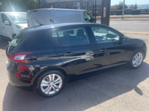 2014 Peugeot 308 1.6 Thp Active Hatchback 5dr Petrol Manual Euro 5 (125 Ps) in Black — image 3