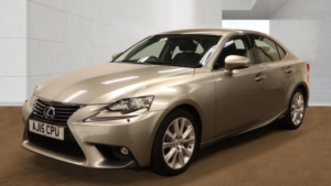 2015 Lexus Is 2.5 300h Advance E-CVT Euro 6 (s/s) 4dr in Silver — image 2