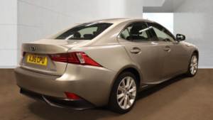 2015 Lexus Is 2.5 300h Advance E-CVT Euro 6 (s/s) 4dr in Silver — image 6