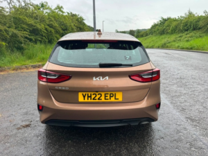 2022 Kia Ceed Crdi 2 Isg in Bronze — image 5