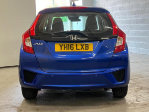 2016 Honda Jazz 1.3 I-Vtec Se Hatchback 5dr Petrol Manual Euro 6 (s/s) (102 Ps) in Blue — image 4