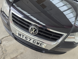 2007 Volkswagen Touran 1.6 S in Black — image 3
