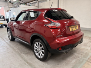 2015 Nissan Juke 1.5 Dci Tekna in Red — image 3
