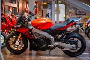2024 Aprilia Tuono 1100 V4 *one Owner - Original Example* in Red — image 3