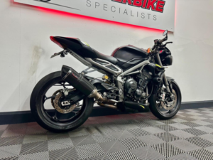 2020 Triumph Street Triple 765 765 Rs X-Ring Euro 5 in Black — image 4