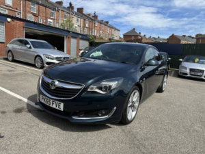 2015 Vauxhall Insignia 2.0 Cdti Ecoflex Sri Vx Line Nav in Green — image 3