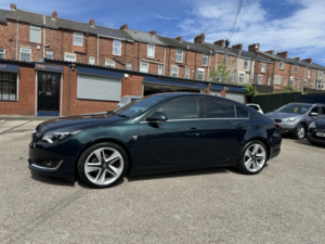 2015 Vauxhall Insignia 2.0 Cdti Ecoflex Sri Vx Line Nav in Green — image 4