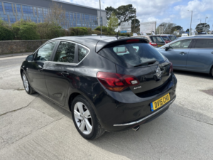 2015 Vauxhall Astra 2.0 Cdti Ecoflex Sri in Black — image 6