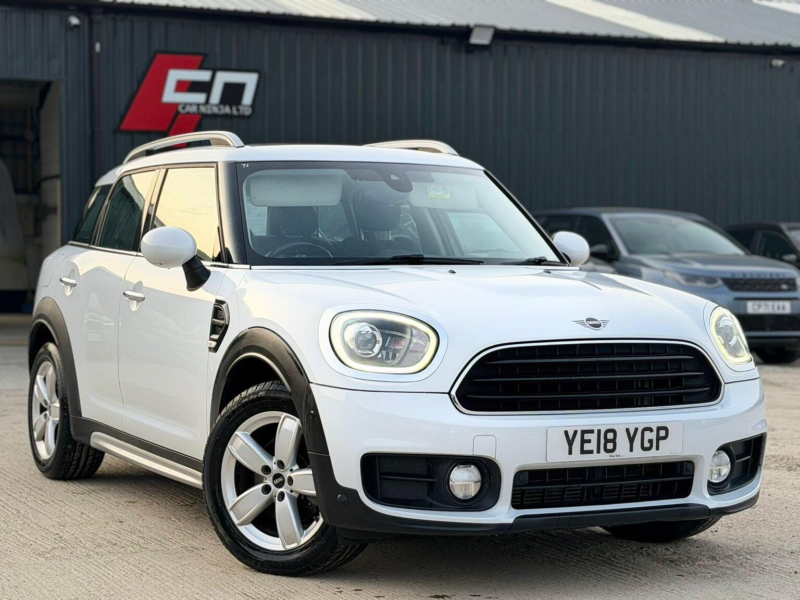 2018 MINI Countryman 1.5 Cooper Auto Euro 6 (s/s) 5dr in White — image 1