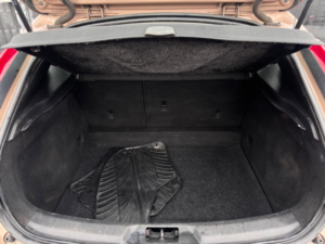 2013 Volvo V40 Cross Country 1.6 D2 Lux Euro 5 (s/s) 5dr in Bronze — image 6