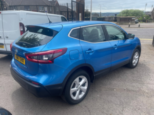2017 Nissan Qashqai 1.2 Dig-T Acenta SUV 5dr Petrol Manual Euro 6 (s/s) (115 Ps) in Blue — image 4