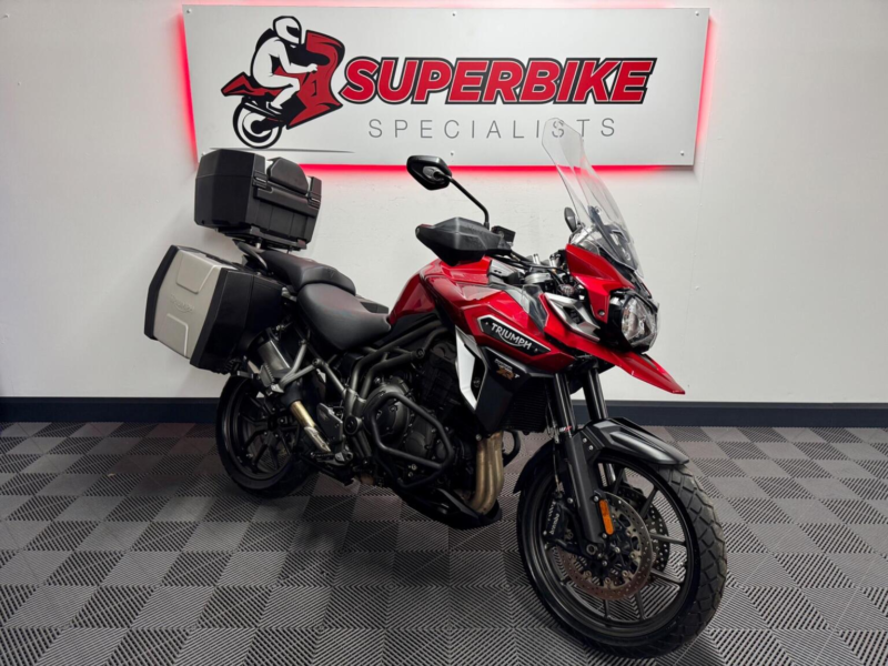 2016 Triumph Explorer 1215 Xrt Euro 4 in Red — image 1