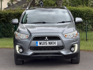 2015 Mitsubishi Asx 2.2 Di-D 4 in Grey — image 2