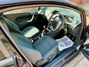 2012 Ford Fiesta 1.25 Zetec 3dr in Black — image 3