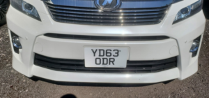 2014 Toyota Vellfire 2.4 Auto 8 Seater Twin Sunroofs in White — image 6