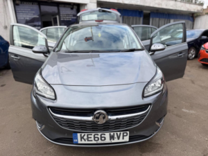 2017 Vauxhall Corsa 1.4i Se Auto Euro 6 5dr in Grey — image 2