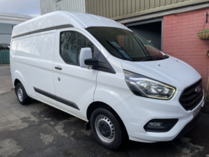 2022 Ford Transit Custom 2.0 Transit Custom Trend Van 300 L2 2.0l Ecoblue 105ps Fwd 6 Speed Manual in White — image 3