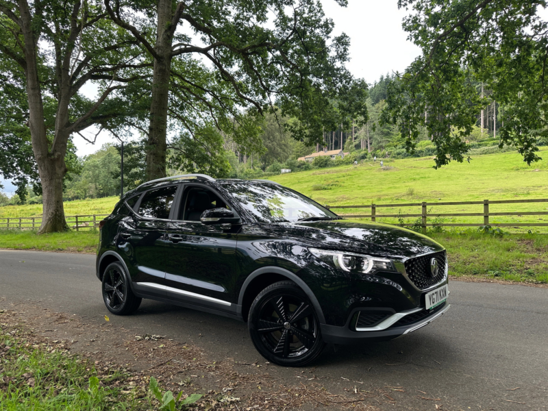 2021 MG MG Zs 44.5kwh Exclusive SUV 5dr Electric Auto (143 Ps) in Black — image 1