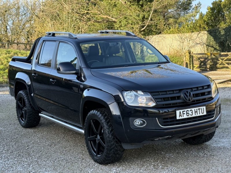 2013 Volkswagen Amarok 2.0 Bitdi Bluemotion Tech Highline in Black — image 1