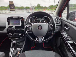 2015 Renault Clio 1.5 Dci Dynamique S Medianav Edc Euro 5 5dr in Red — image 6