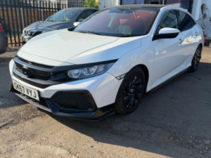 2017 Honda Civic 1.0 Vtec Turbo Se CVT Euro 6 (s/s) 5dr in White — image 3