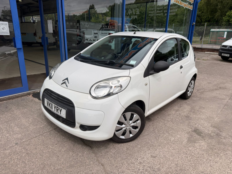 2011 Citroen C1 1.0i Vt Hatchback 3dr Petrol Manual Euro 5 (68 Ps) in White — image 1