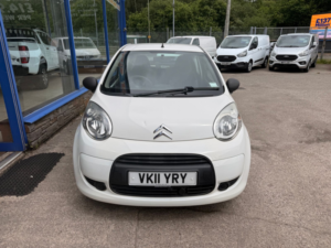 2011 Citroen C1 1.0i Vt Hatchback 3dr Petrol Manual Euro 5 (68 Ps) in White — image 2