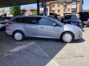 2014 Ford Focus 1.6 Tdci Econetic Edge Euro 5 (s/s) 5dr in Silver — image 2