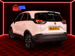 2021 Vauxhall Crossland 1.2 Se in White — image 3